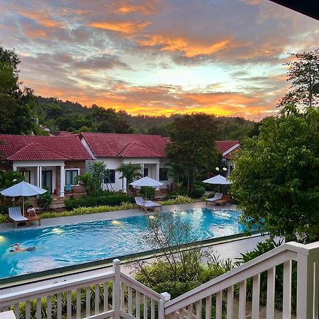 Rainforest Resort Phu Quoc Exterior photo